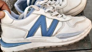 Women Sneaker
