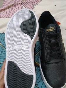 Puma Sneakers