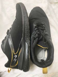 Campus Black Sneakers Size 9uk