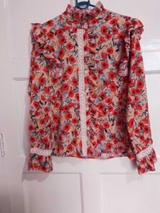Women Floral Tops And Tunics