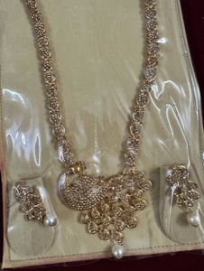 Elegant Necklace Set