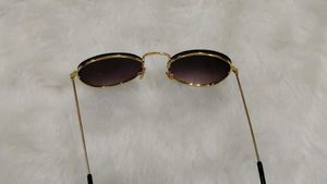 Stylish Unique Frame Sunglass