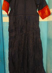 Sungudi Gown