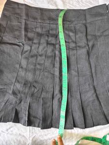 Black Short Skirt