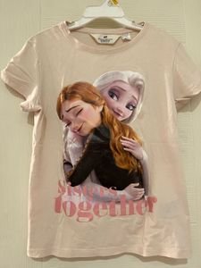 H&M Frozen Sisters T-Shirt-like New For 6-8 Yr
