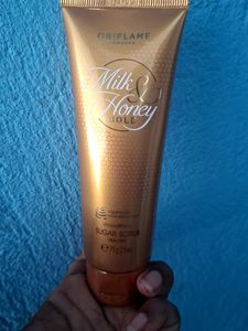 Oriflame Milk & Honey Sugar Scrub