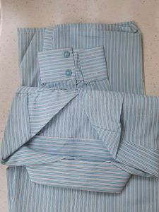 Men&#39;s Formal Shirt Size 42