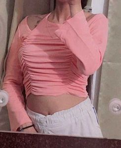Korean Peach Top