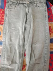 Light Wash Jeans