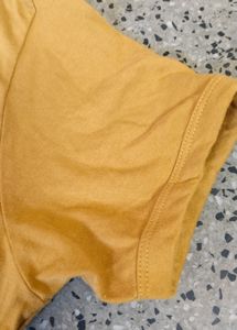 Mustard Printed T-Shirt👕🧡