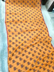 Yellow Swan Print Saree