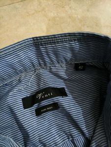 Cropped Blue  Boxy Stripped Shirt