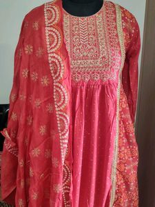 Elegant Red Embroidered Kurta Set