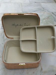 Colorbar Vanity Box