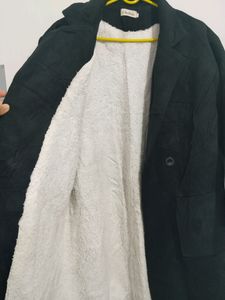 Women&#39;s Black Overcoat