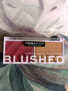 Makeup Revolution Duo Blush &amp; Highlighter