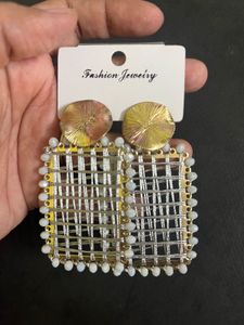 Fashionable Drop Earrings