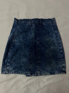 denim short skirt