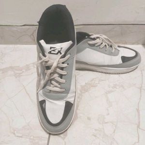 ZX Casual Sneakers