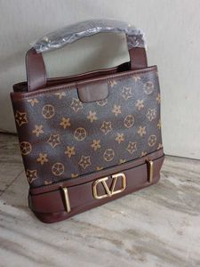 SALE🎄🎅🆕imported Brown  Handbag+purse🆕