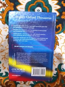 OXFORD THESAURUS (DICTIONARY)