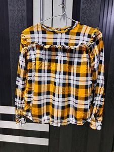Yellow N Black Chacks T Shirts..