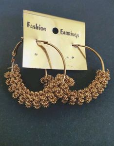 Earings