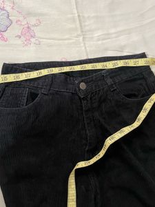 Black Corduroy Baggy Jeans ★