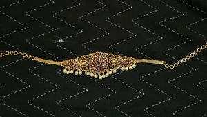 Bajubandh/choker