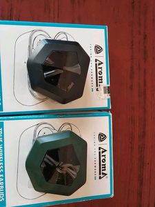 AROMA TRUE WIRELESS EARBUDS FOR SALE 2 QUANTITIES