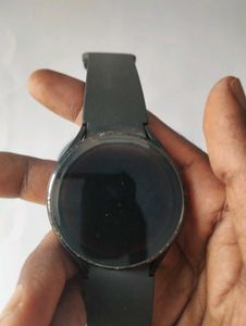 Samsung Galaxy Watch 4