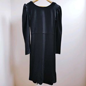 Chic Black Midi Bodycon Dress