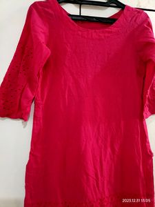 Girls Red Kurta For Sale (Size: S, 10 Years)
