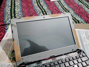 Laptop 10 Inch sSD 80gb  Heat Issue Need Repair