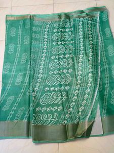 Out Standing Sea Green Synthetic Saree
