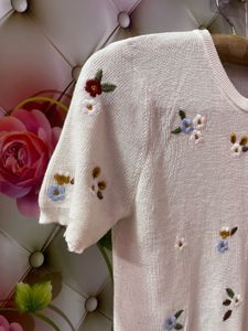 Floral Embroidered Tee