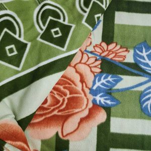 Floral Double Bedsheet With Pillow Covers