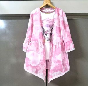 Cute girls t shirt and cardigan