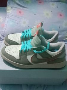 Nike Dunk Low