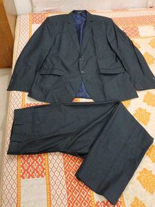 Men's Suit