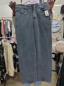 Stylish Distressed Wide Leg Jeans