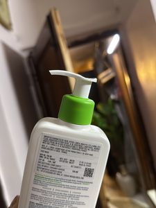 Cera Ve Hydrating Cleanser