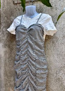 1.29.12 SEXY RUCHED BODYCON
