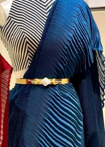 Crushed Saree Attached With Blouse