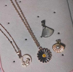4 pendant with 2 chain and 1 bracelet