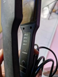 Hair Straightner