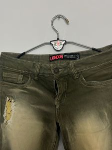 skinny fit jeans