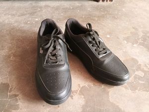 Black Shoes