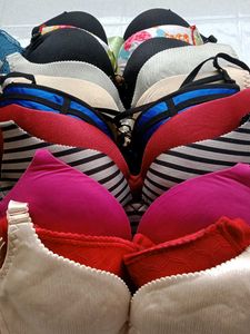 20 Fully Padded Bras