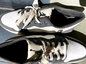 Black &amp; White Jordan Shoes (Unisex)
